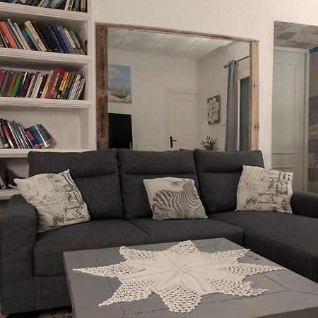 The Beach Hut With Lazy Spa آدرا المظهر الخارجي الصورة