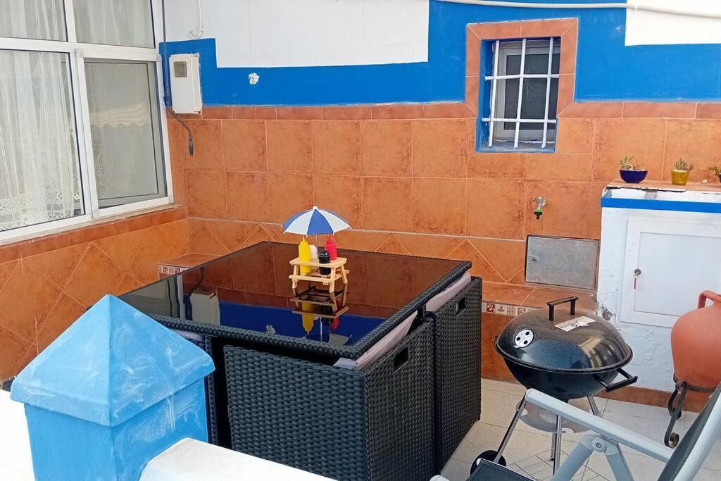 The Beach Hut With Lazy Spa آدرا المظهر الخارجي الصورة