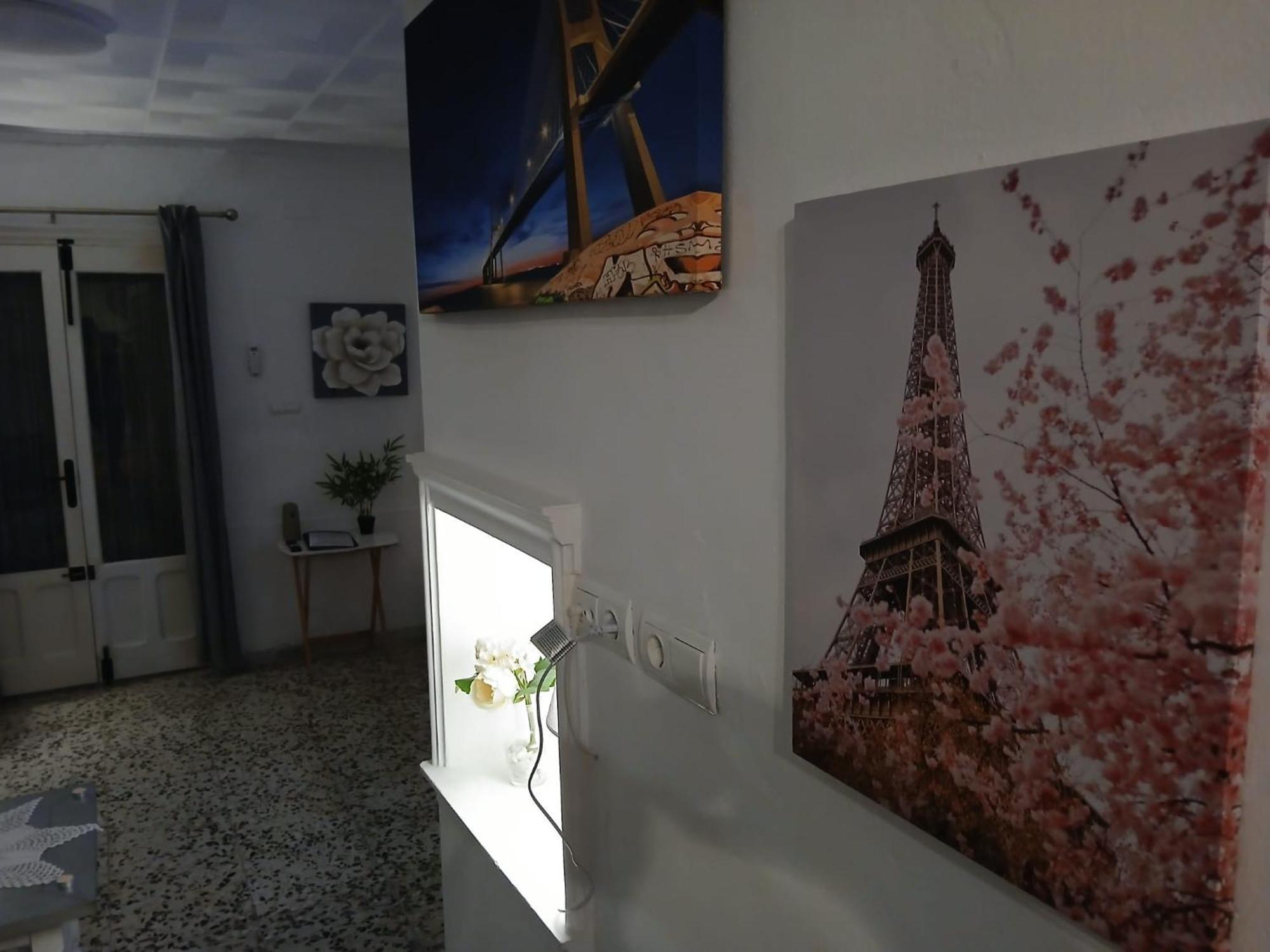The Beach Hut With Lazy Spa آدرا المظهر الخارجي الصورة