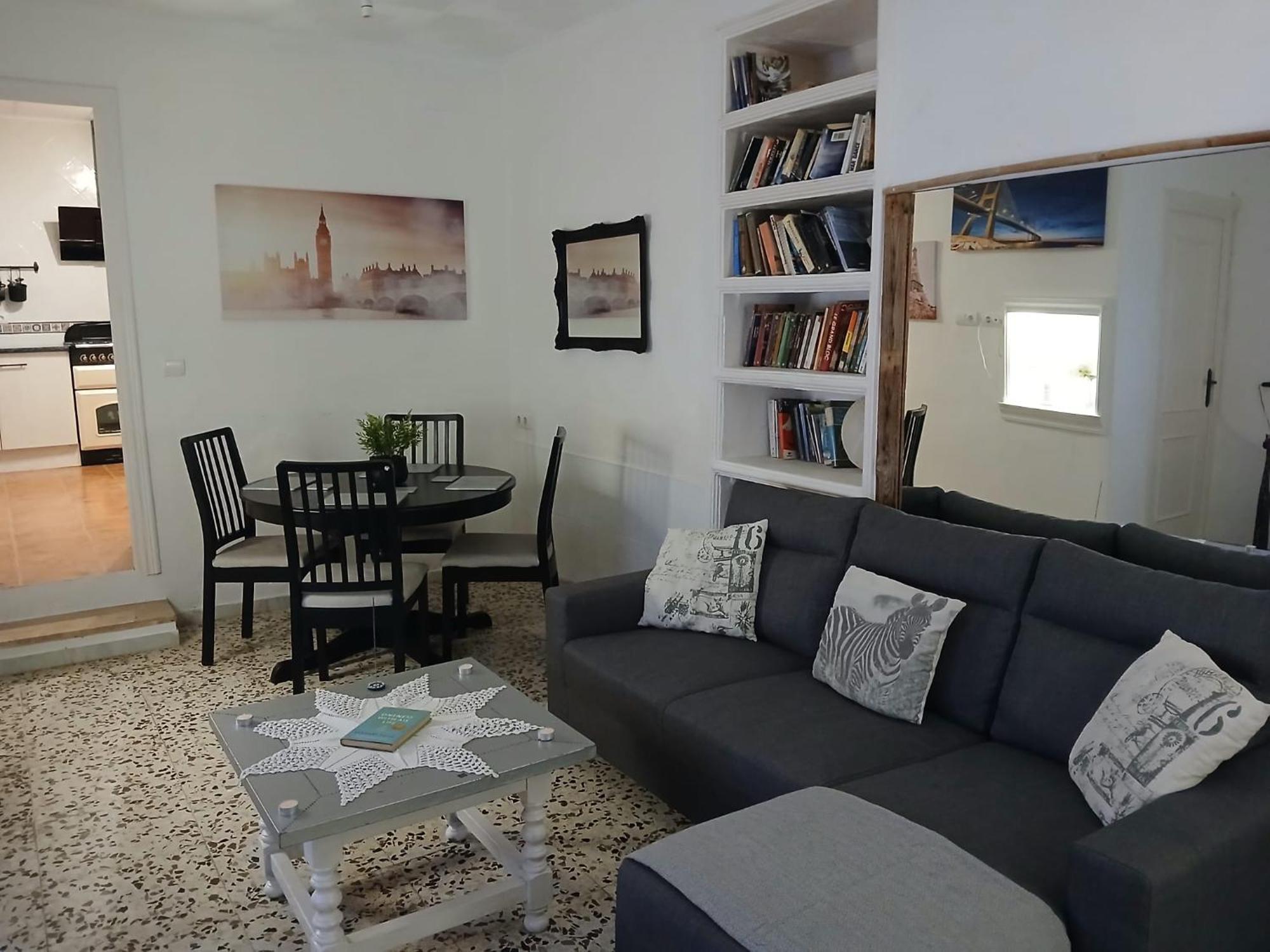The Beach Hut With Lazy Spa آدرا المظهر الخارجي الصورة